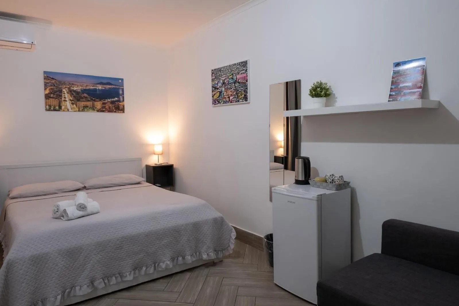 Pensjonat Hotel Toledo Road 429 Neapol Włochy