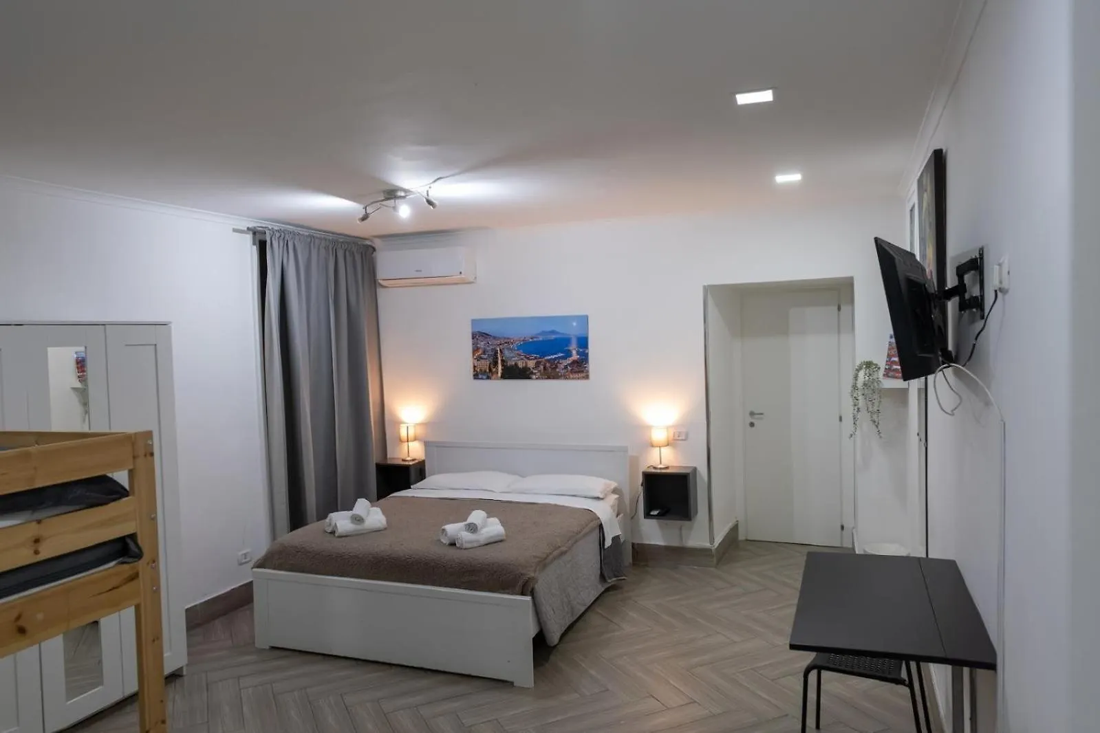 Hotel Toledo Road 429 Neapol
